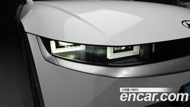 Hyundai Ioniq5 2022 — photo 8