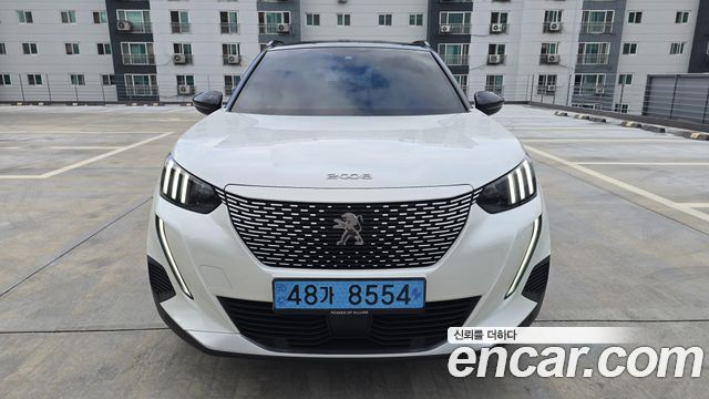 Peugeot 2008 2023 — photo 2