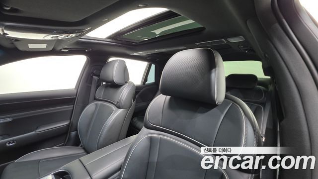 Genesis G90 2023 — photo 12