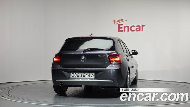 BMW 1-Series 2014 — photo 4