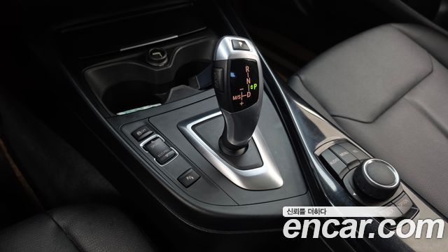 BMW 1-Series 2014 — photo 9