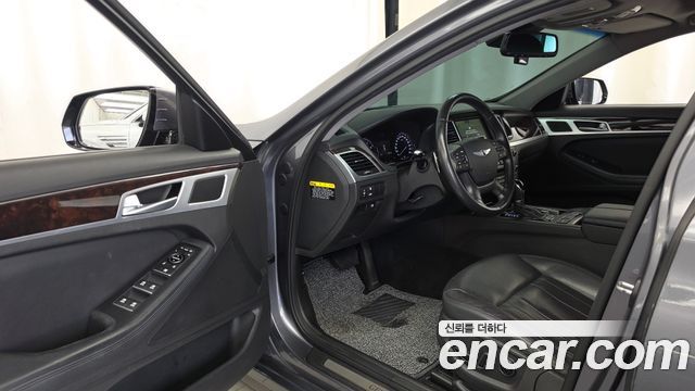 Hyundai Genesis 2016 — photo 10