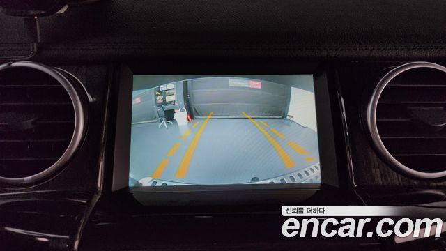 Land Rover Discovery 2013 — photo 15