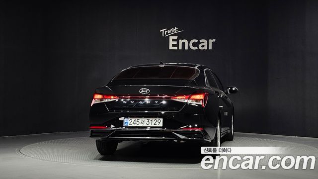 Hyundai AVANTE 2023 — photo 4