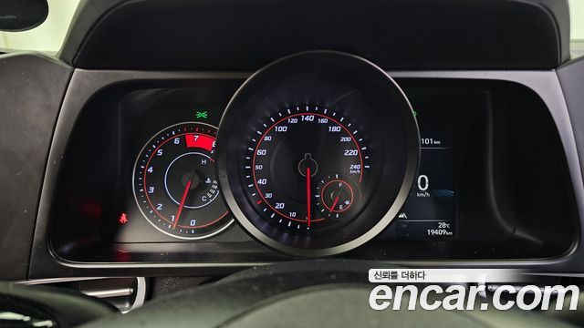Hyundai AVANTE 2023 — photo 11