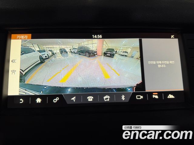 Land Rover Discovery Sport 2018 — photo 13