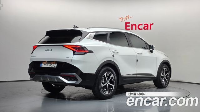 Kia Sportage 2024 — photo 2