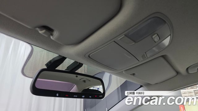 Hyundai AVANTE 2019 — photo 25