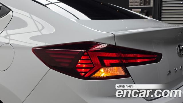 Hyundai AVANTE 2019 — photo 9
