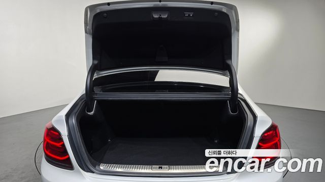 Kia K9 2019 — photo 25