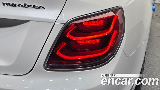 Kia K9 2019 — photo 9