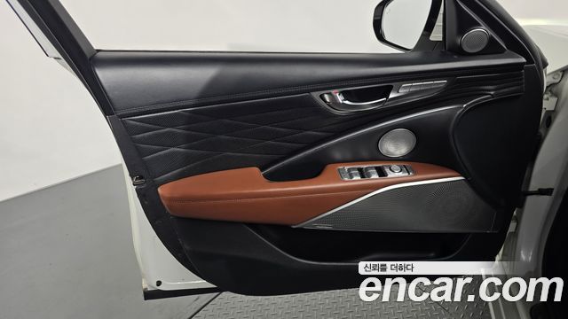 Kia K9 2019 — photo 14