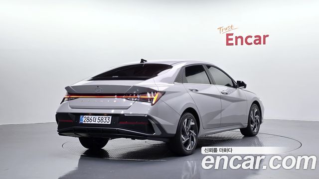 Hyundai AVANTE 2026 — photo 2