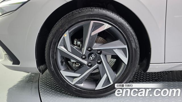 Hyundai AVANTE 2026 — photo 5