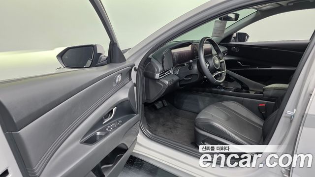 Hyundai AVANTE 2026 — photo 13