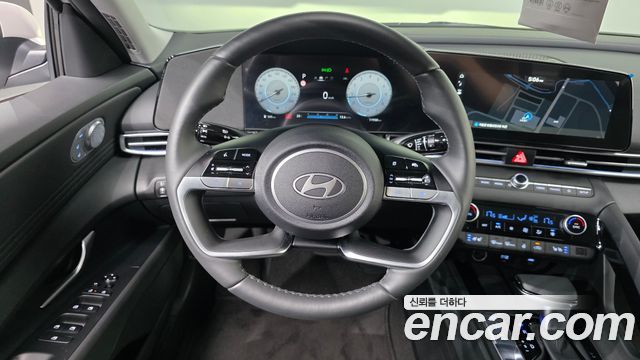 Hyundai AVANTE 2026 — photo 19