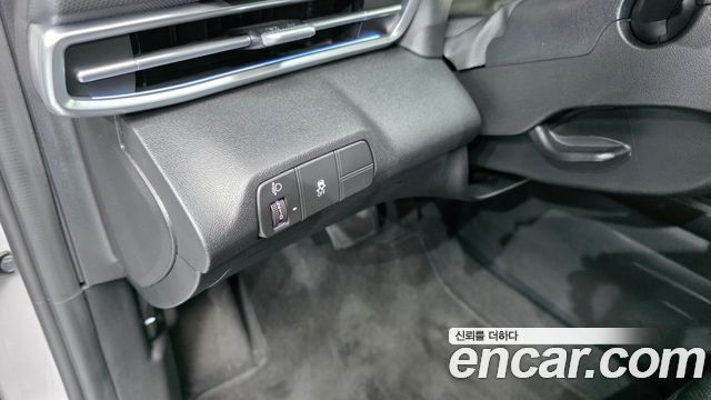 Hyundai AVANTE 2026 — photo 25