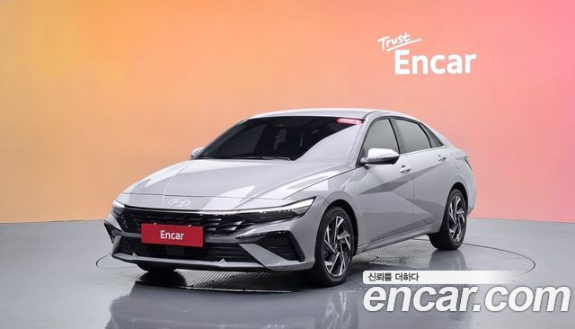 Hyundai AVANTE 2026 — photo 1