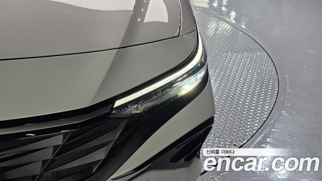 Hyundai AVANTE 2026 — photo 8