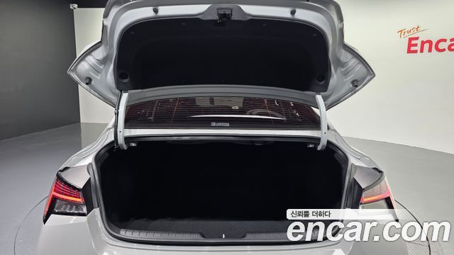 Hyundai AVANTE 2026 — photo 32