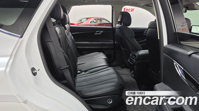 Genesis GV80 2020 — photo 17