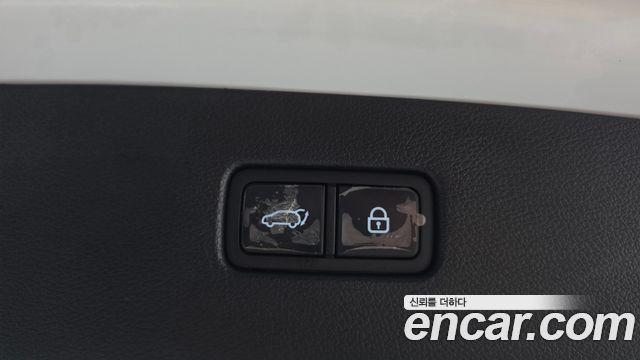 Genesis GV80 2020 — photo 24