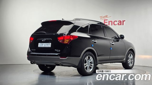 Hyundai Veracruz 2011 — photo 2