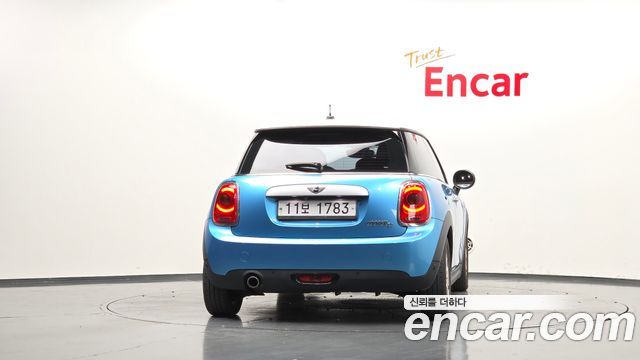 Mini Cooper 2015 — photo 4