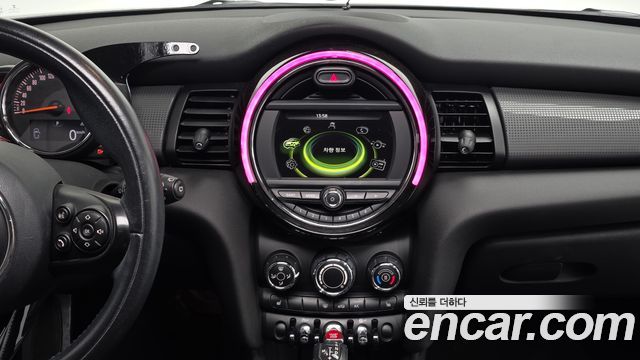 Mini Cooper 2015 — photo 14