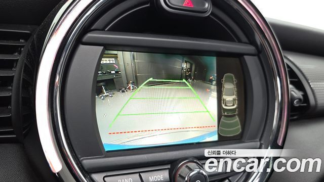 Mini Cooper 2015 — photo 15