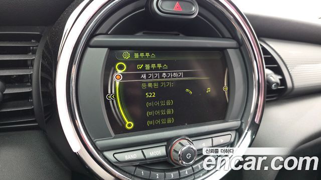 Mini Cooper 2015 — photo 16