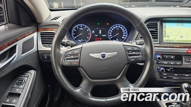Hyundai Genesis 2016 — photo 19