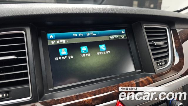 Hyundai Genesis 2016 — photo 22
