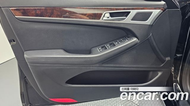 Hyundai Genesis 2016 — photo 14