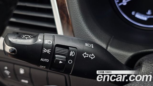 Hyundai Genesis 2016 — photo 30
