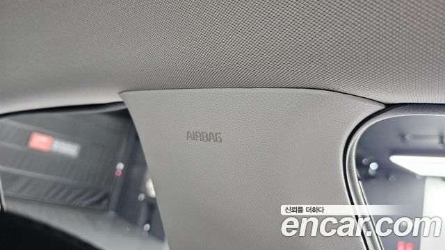 Kia K5 2019 — photo 23