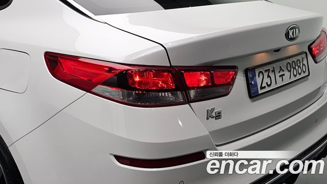 Kia K5 2019 — photo 9