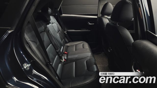Kia Niro 2022 — photo 11