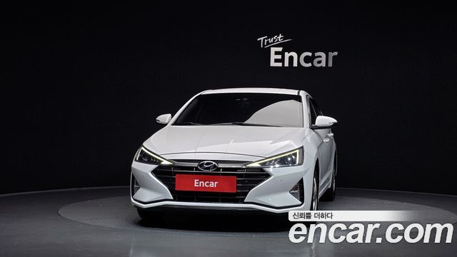 Hyundai AVANTE 2019 — photo 3