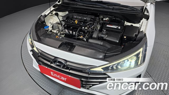 Hyundai AVANTE 2019 — photo 6