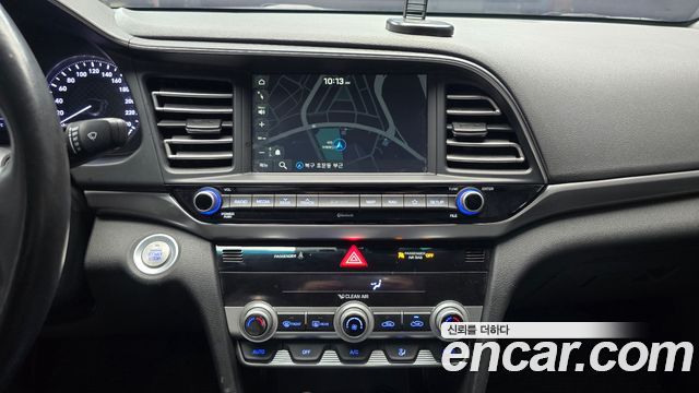Hyundai AVANTE 2019 — photo 14