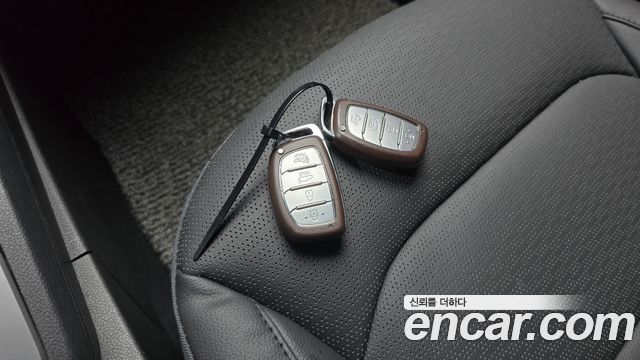 Hyundai AVANTE 2019 — photo 19