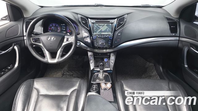 Hyundai i40 2012 — photo 10