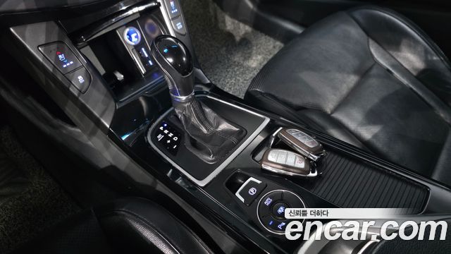 Hyundai i40 2012 — photo 12