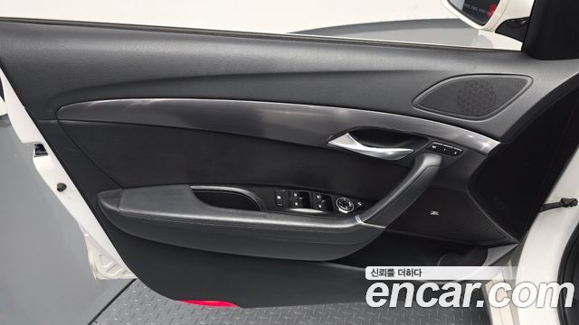 Hyundai i40 2012 — photo 14