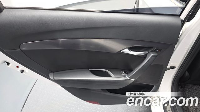 Hyundai i40 2012 — photo 15