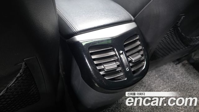 Hyundai i40 2012 — photo 31