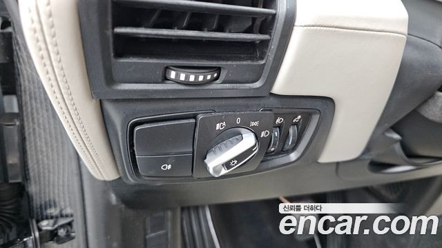 BMW i3 2014 — photo 19