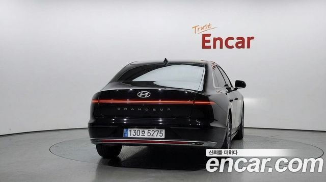 Hyundai Grandeur 2023 — photo 4