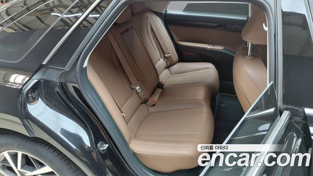 Hyundai Grandeur 2023 — photo 17